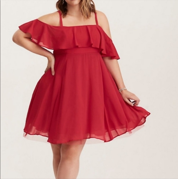 Torrid red chiffon dress - Picture 3 of 8